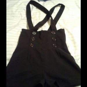 High waist black short shorts with suspenders