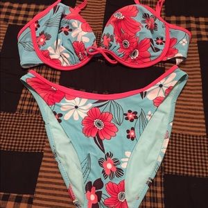 Two-piece bikini