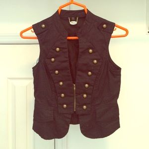 Black denim-like Vest
