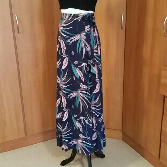 Hawaiian floral wrap maxi skirt
