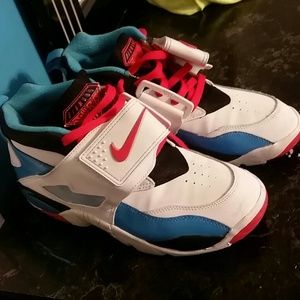 Turfs 7Youth 8.5 / 9 Women