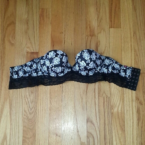34c PINK strapless bra