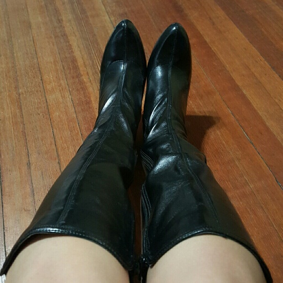 Leather knee night boots
