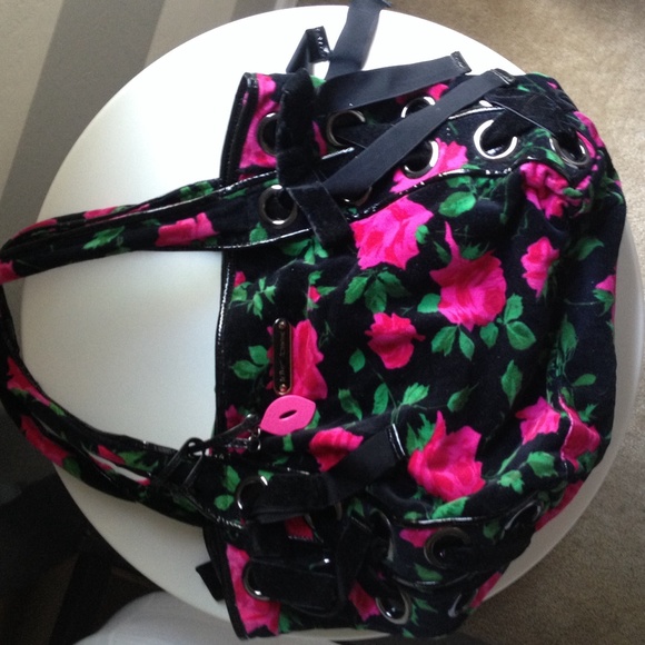 Betsey Johnson bag