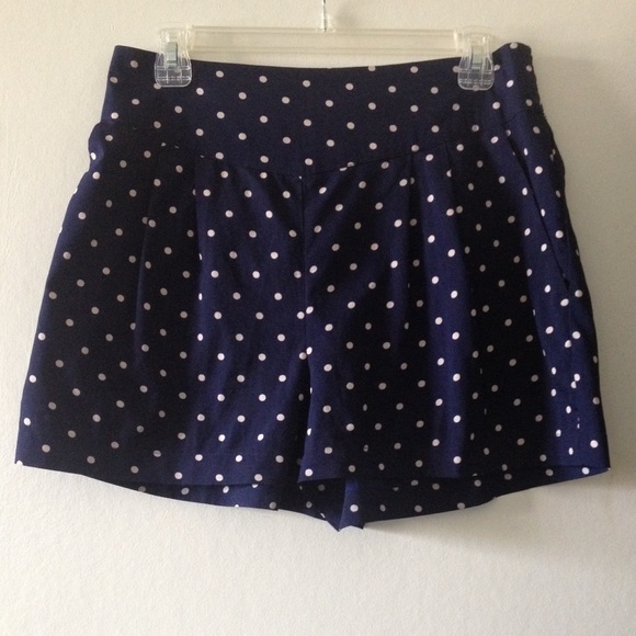 Polka-dot shorts