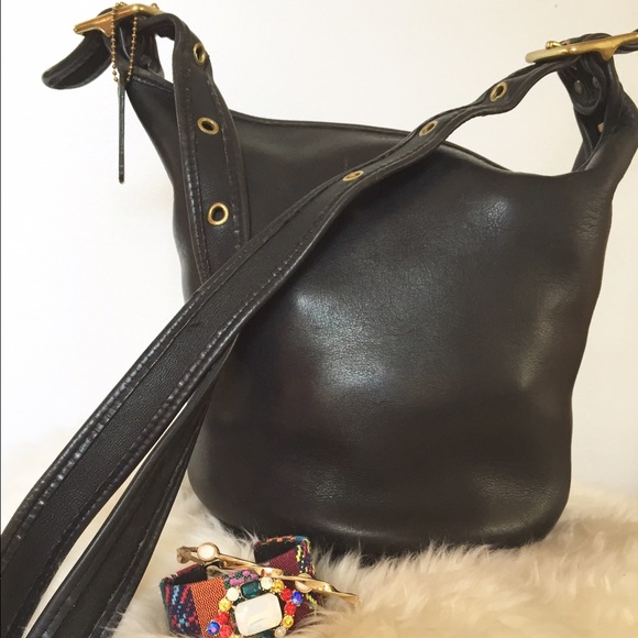 Vintage 1970's black COACH bucket bag