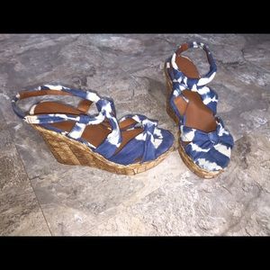 Size 6.0 Heel height 4" Sonoma