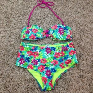 Hollister high waisted bikini!