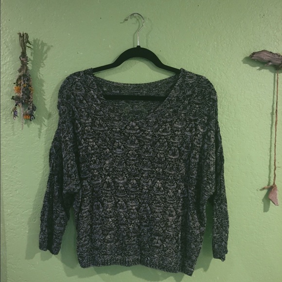 cropped cable knit sweater