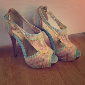 🚦Red Light Clearance🚦Bakers pastel rainbow heels