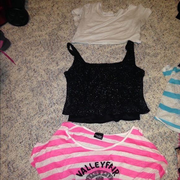 Crop tops