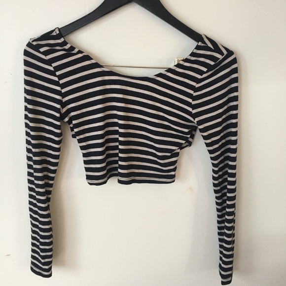 Stripped crop top - Picture 1 of 2