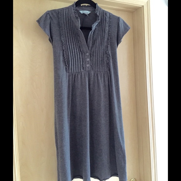 Grey dress