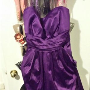 Plus sise beautiful strapless dress.