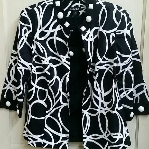 Dana  Kay Jackets & Blazers - Blazer set