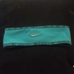 Blue/teal Nike dri-fit head band!