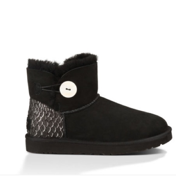 ugg bailey button perla ugg bailey button perla