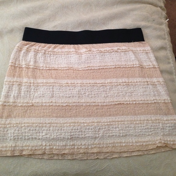 Free People Dresses & Skirts - Free People stretch peach mini skirt, Size Large