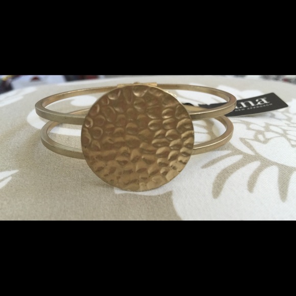 Round bracelet