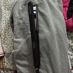 Hair straightener