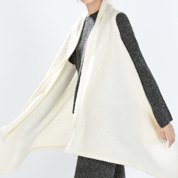 Zara Jackets & Blazers - Zara coat