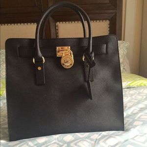 MICHAEL Michael Kors
Large Hamilton Saffiano Tote