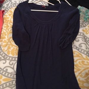 Navy top