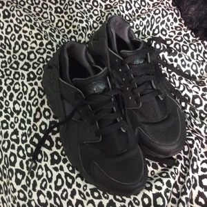 Nike huaraches