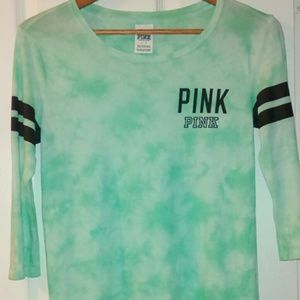 VS PINK TIE DYE SHIRT