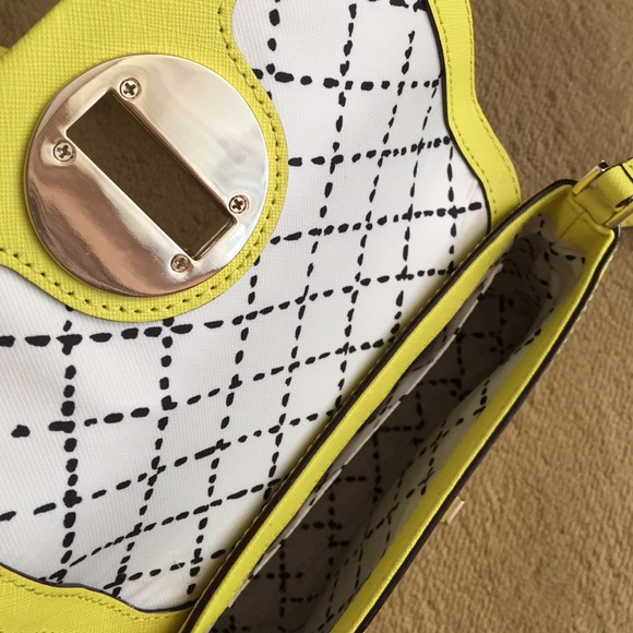 kate spade Bags Authentic Kate Spade Messenger Bag Poshmark