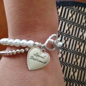 Bridesmaid bracelet 🎀