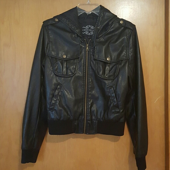 Black faux leather zip jacket with gold zipper - Picture 1 of 4