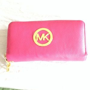 Fake Pink Mk wallet