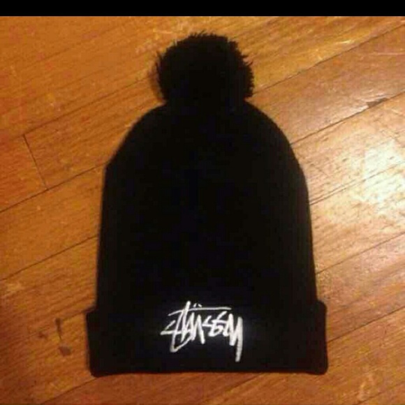 Black stussy beanie