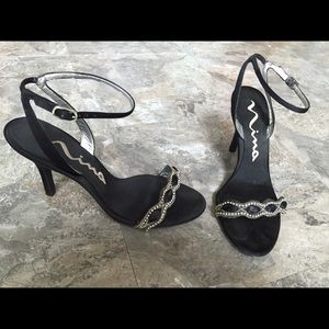 Size 8 Heel height 4" Nina