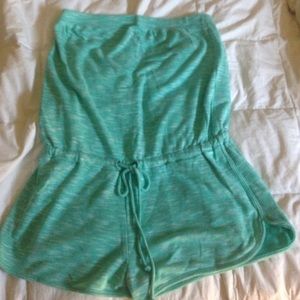 SOLD!! Sea foam green jumper. New without tags.