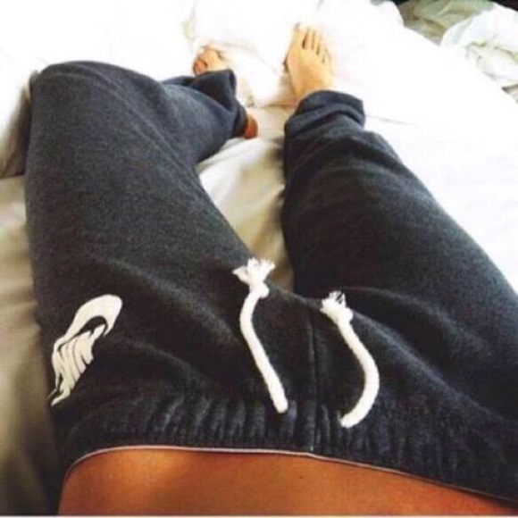 Nike Pants - Nike joggers