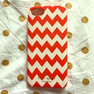 Kate Spade Red and White Chevron iPhone 5s case