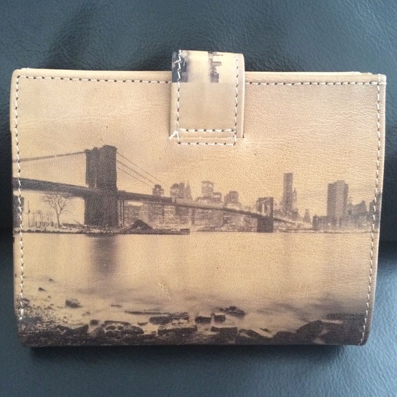 Wallet - Picture 1 of 6