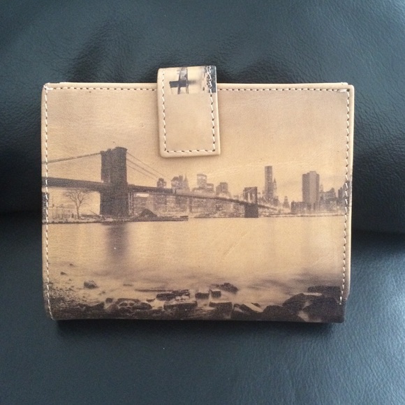 Wallet - Picture 2 of 6