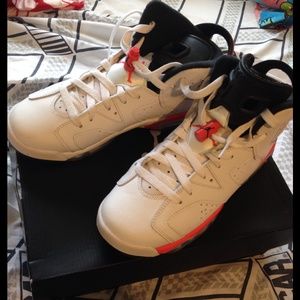 AUTHENTIC AIR JORDAN INFARED 6's 📢LOWEST PRICE📢
