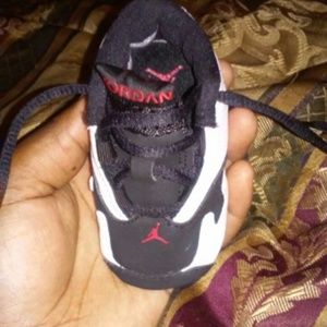 Baby retro 14's Black toes. 2C