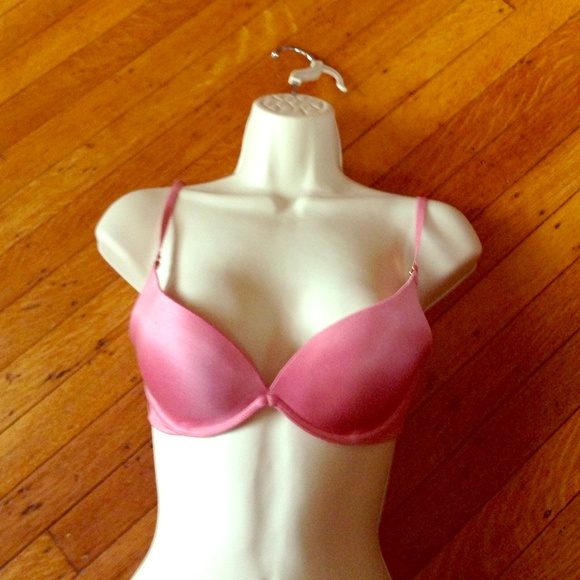 Victoria's Secret Other - New Rose Victoria's Secret Push-Up Bra