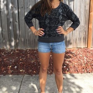 🔸BRAND NEW BUCKLE TOP