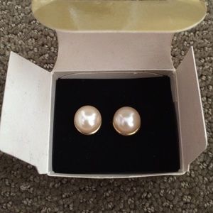Real pearl earrings