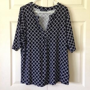 Beautiful B&W Blouse!