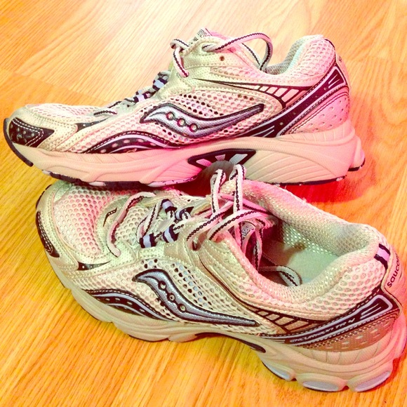 Saucony running shoes