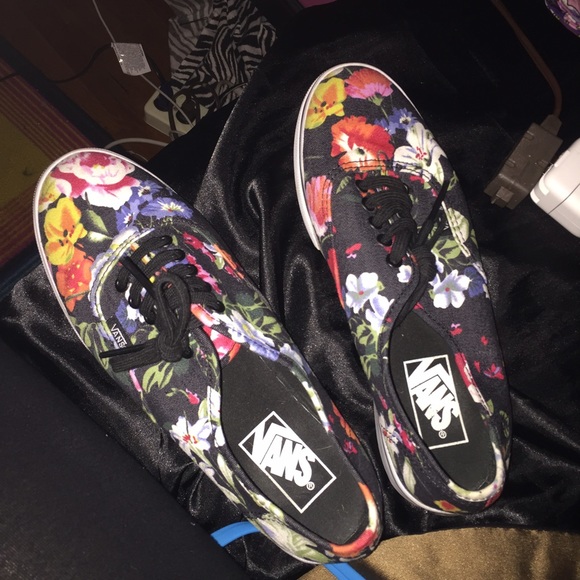 Floral vans