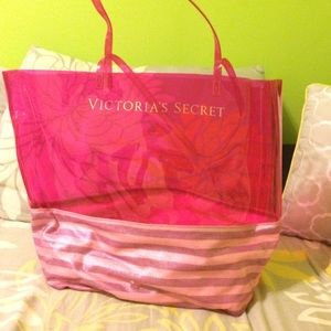 Victoria secret beach bag !
