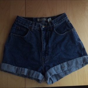 Relaxed Fit high waisted shorts